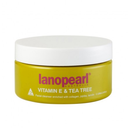 Очищающее средство для лица с витамином Е Vitamin E Tea Tree Facial Cleanser 250 мл